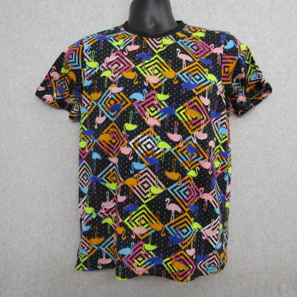 Fresh Mens Shirt Size M Short Sleeve Crew Neck Animals print casual preppy